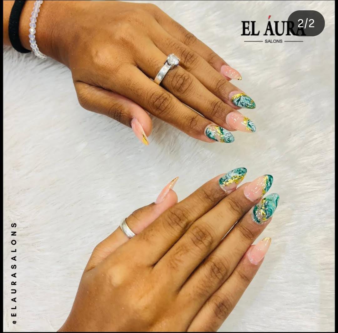 Hair smoothening result at EL ÁURA Salons